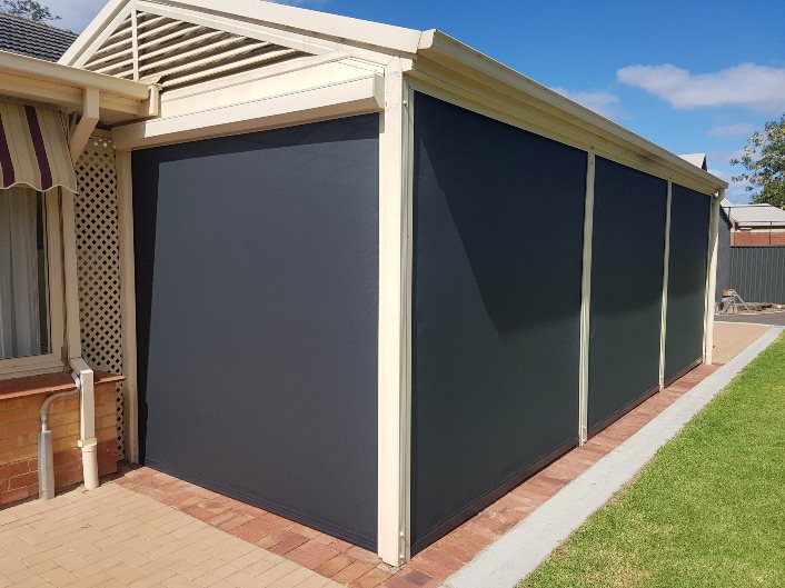 outdoor cafe blinds Perth