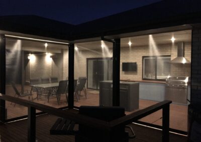 patio area with outdoor blinds