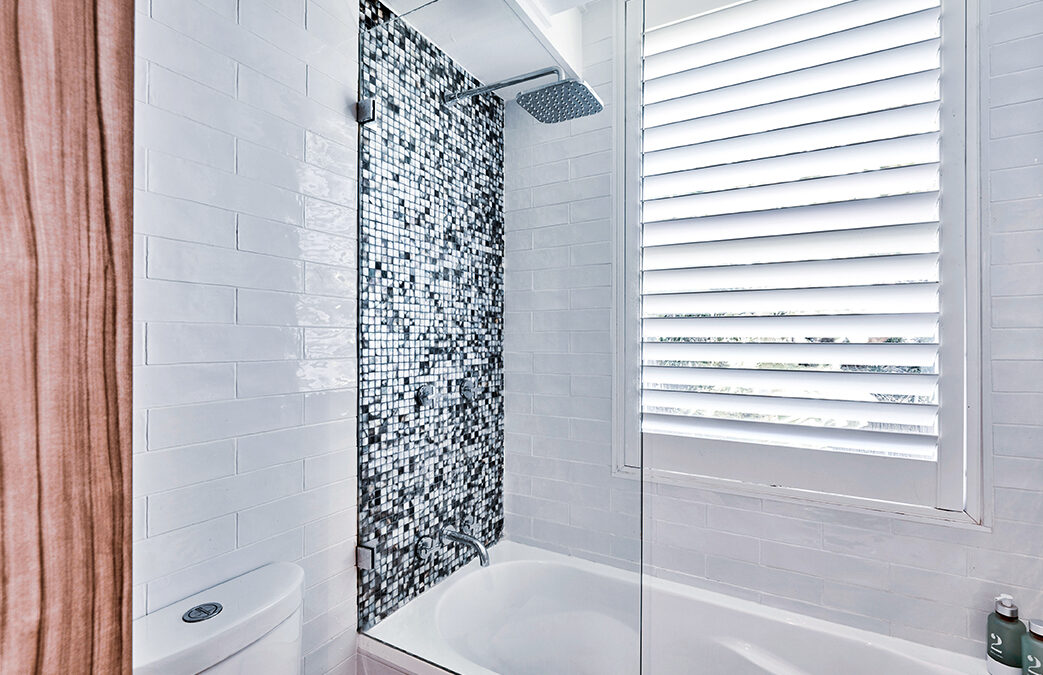 The Ultimate Guide to Choosing Plantation Shutters for Bathrooms